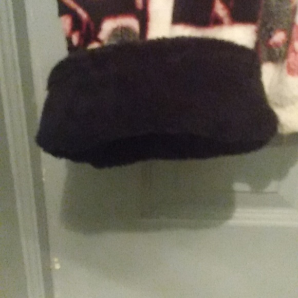 Winter Coat - Picture 5 of 16